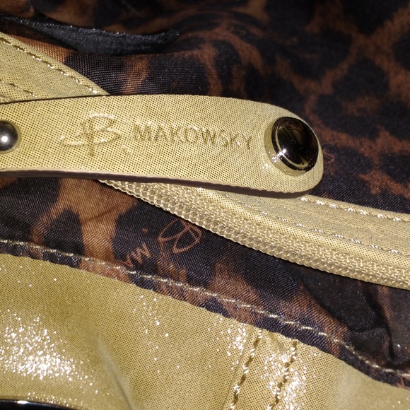 *B. Makowsky yellow-gold metallic sheen leather handbag - Picture 8 of 8
